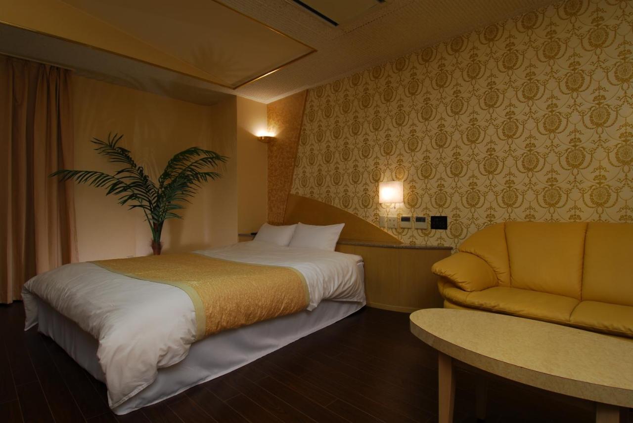 Bay Hill Club Higashi Kokura (Adults Only) Hotel Kitakyushu Buitenkant foto