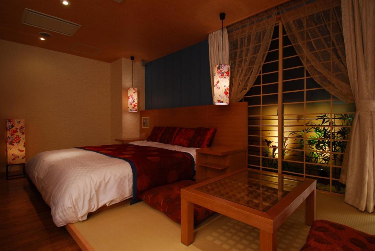 Bay Hill Club Higashi Kokura (Adults Only) Hotel Kitakyushu Buitenkant foto