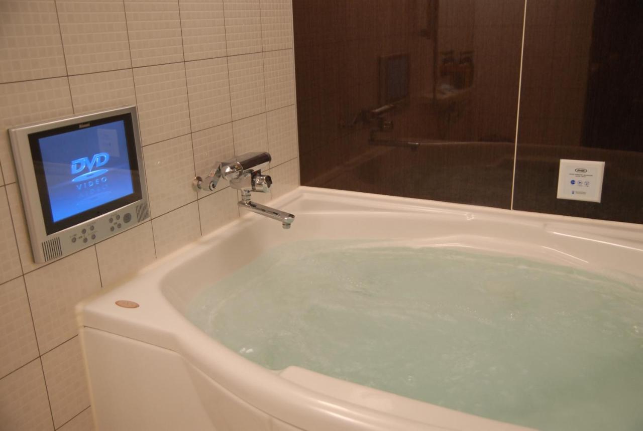Bay Hill Club Higashi Kokura (Adults Only) Hotel Kitakyushu Buitenkant foto